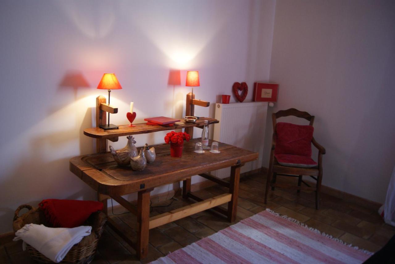 La Ferme De Gigognan Bed & Breakfast Avignon Exterior foto