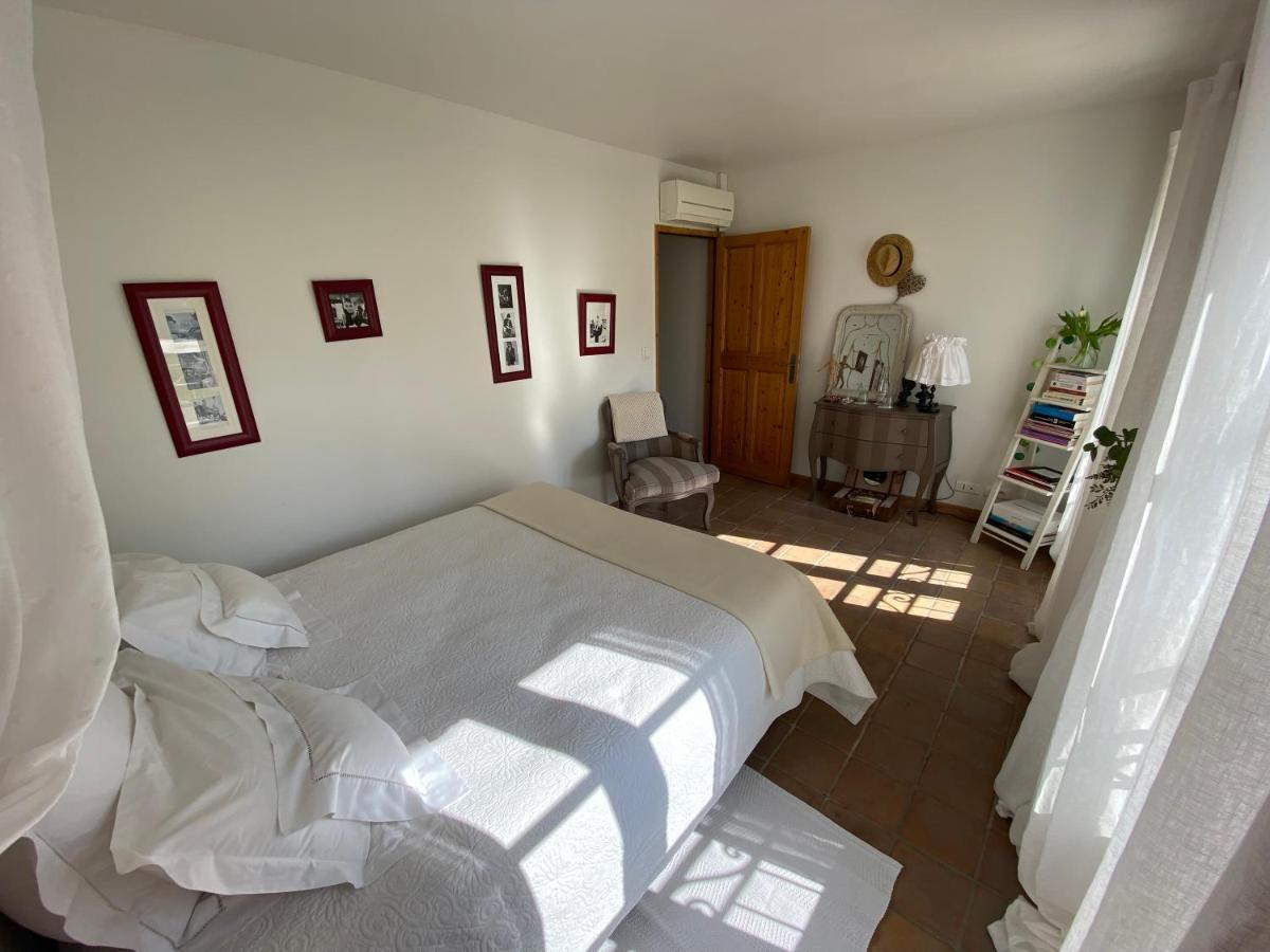La Ferme De Gigognan Bed & Breakfast Avignon Exterior foto