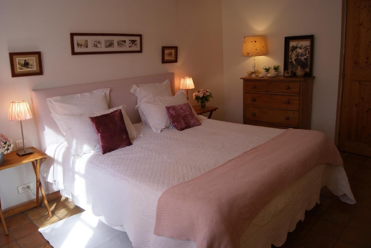 La Ferme De Gigognan Bed & Breakfast Avignon Exterior foto