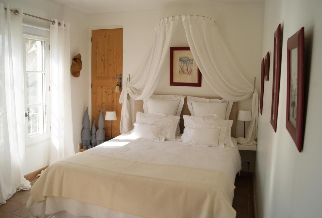 La Ferme De Gigognan Bed & Breakfast Avignon Exterior foto